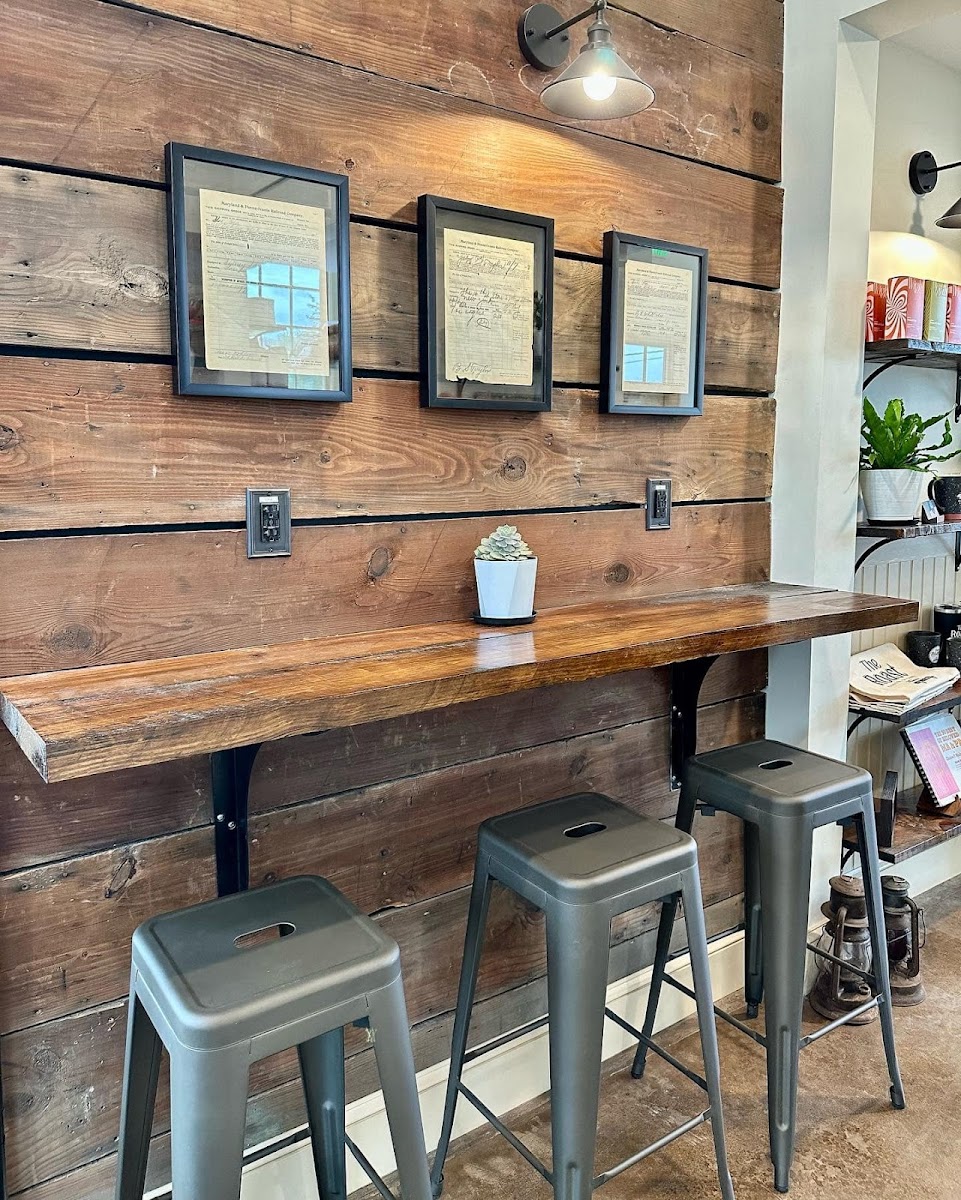 The Roast Coffee And Cafe